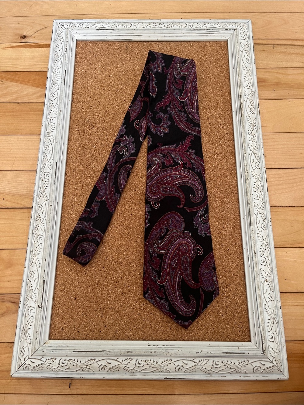 Men's Paisley Silk Tie in Black and Burgundy Pierre Cardin Paris